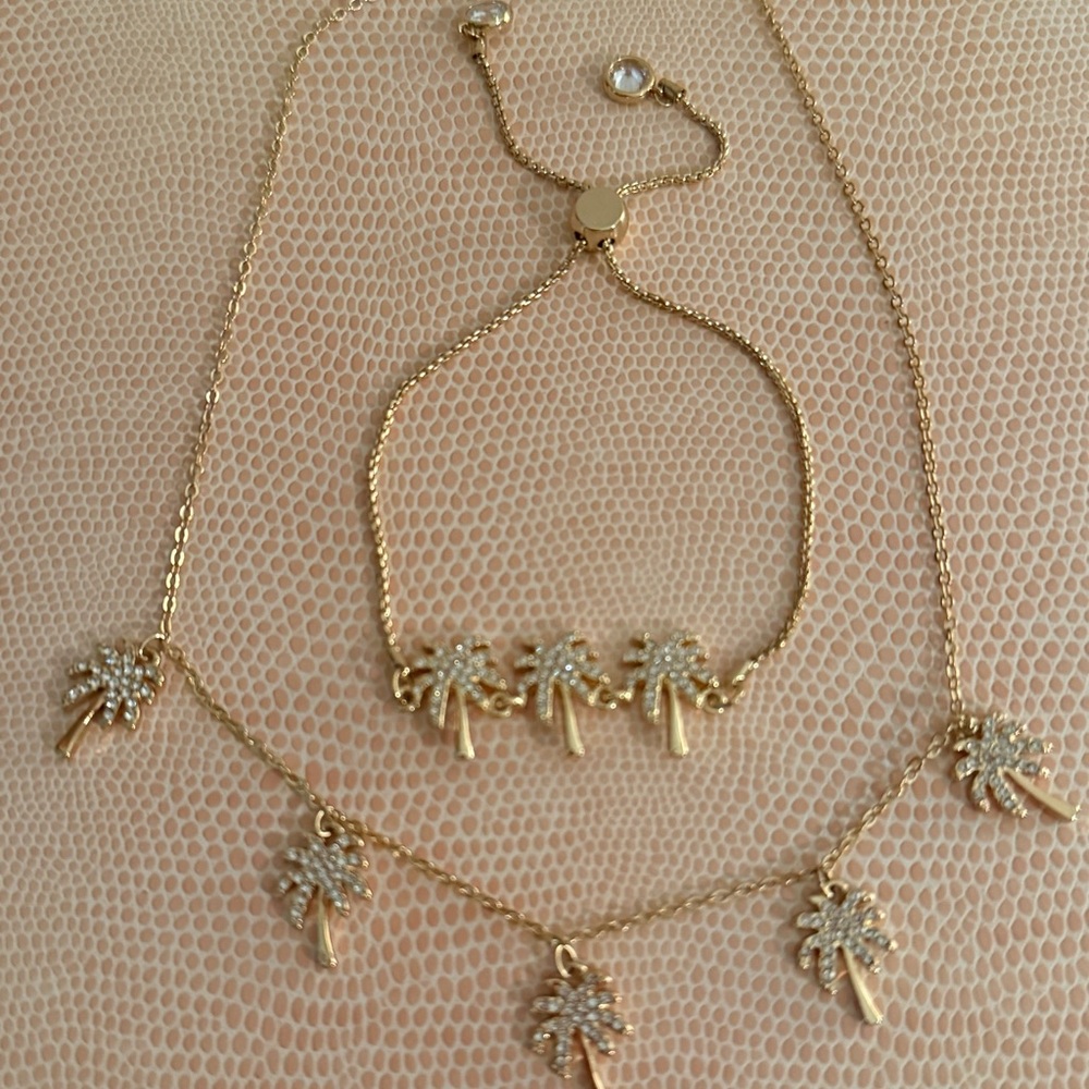 Lilly Pulitzer Sparkling Palm Trees Necklace & Bracelet Set EUC - Picture 2 of 14